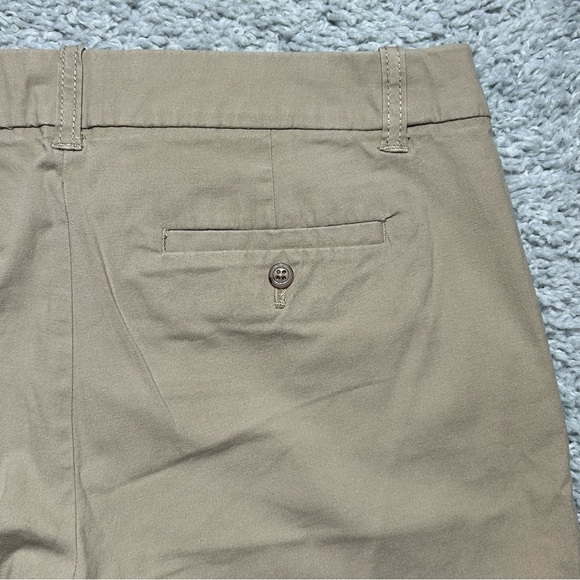 J. Crew Shorts Womens 4 Bermuda Chino Preppy Stretch Classic Pockets Resort Vaca - Picture 3 of 4